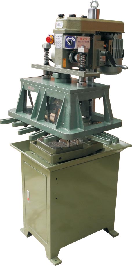 YT-4508電腦板金，液晶顯示多軸攻牙機(jī)